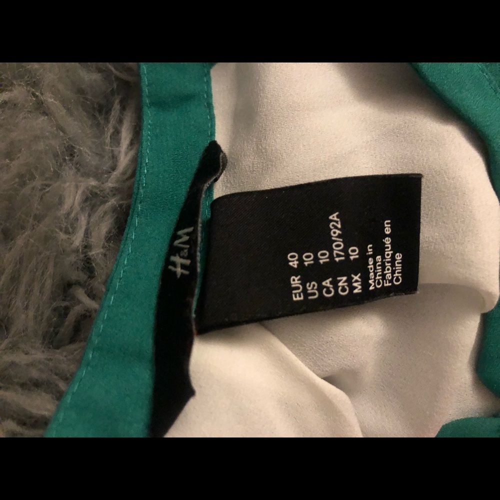 Button up shirt - Picture 3 of 4
